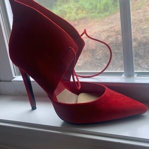ZARA WOMEN red suede shoes 👠